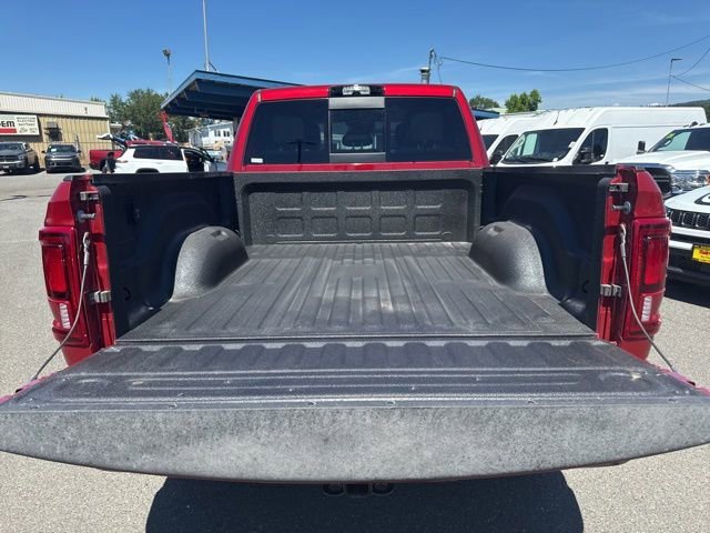 New 2026 Molten Red Pearl-Coat Exterior Paint RAM Laramie image 14