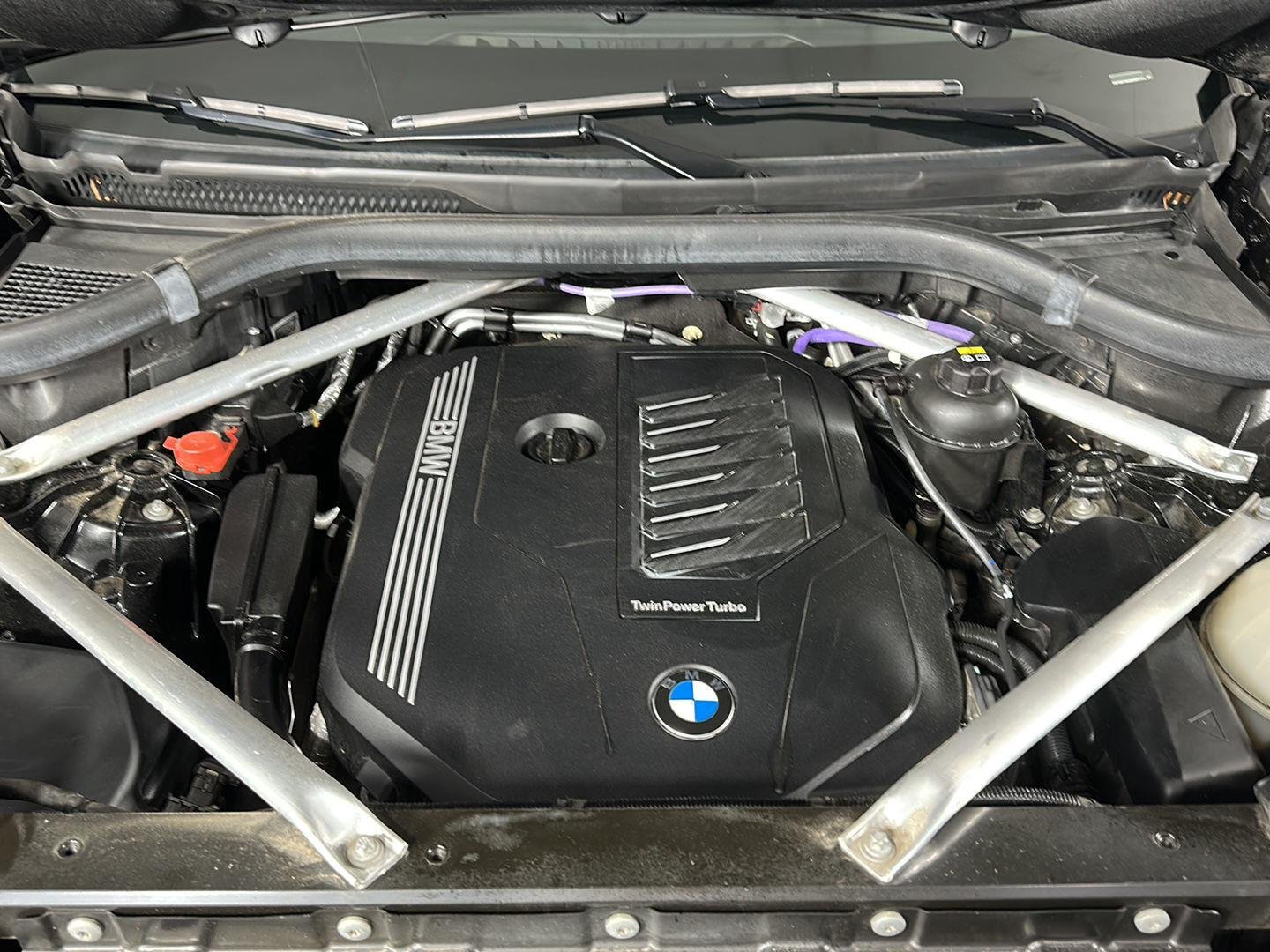 Used 2021 Jet Black BMW xDrive40i image 6