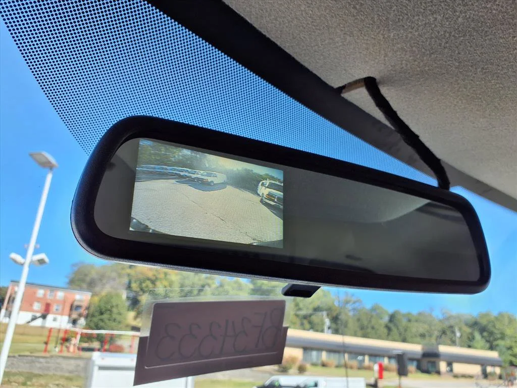 New 2025 Summit White GMC Work Van image 10