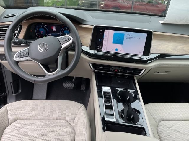 2026 Volkswagen Atlas SE w/Tech - Photo 14