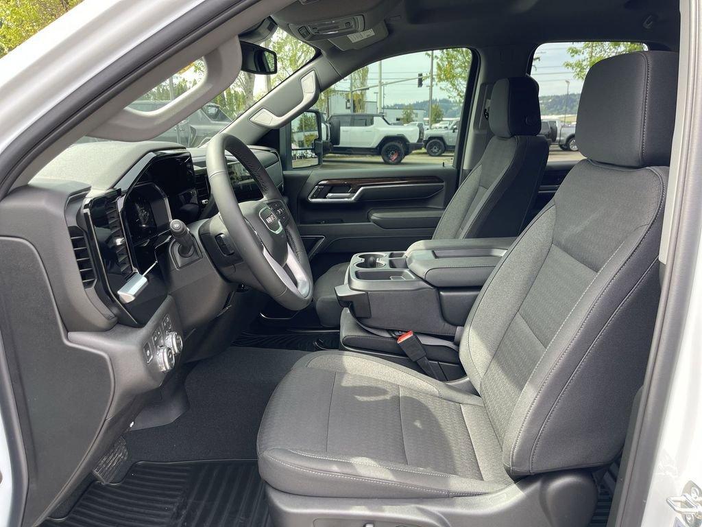 2026 GMC Sierra 3500HD SLE - Photo 19