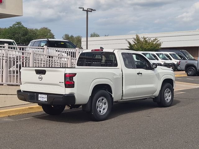 New 2026 Glacier White Nissan King Cab® S image 4