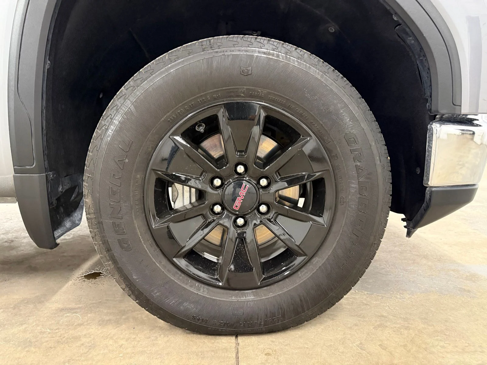 Used 2024 Silver GMC Pro image 22