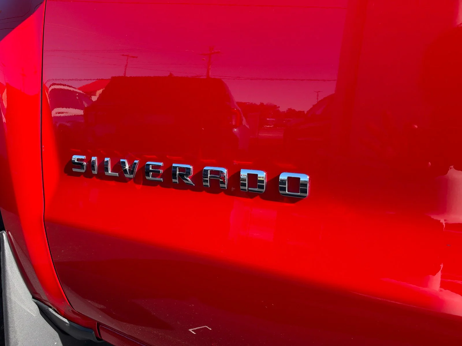 Used 2016 Red Chevrolet Custom image 32