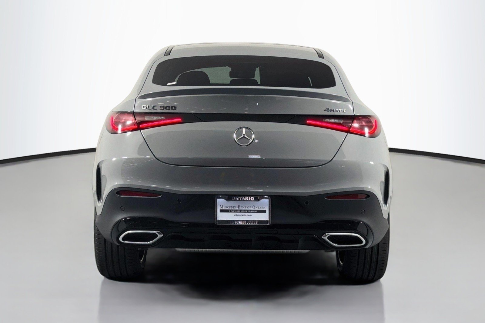 New 2027 MANUFAKTUR Alpine Grey Mercedes-Benz GLC 300 4MATIC® Coupe image 3