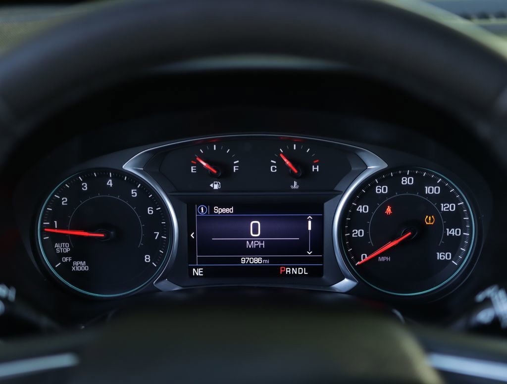 Used 2020 CAYENNE ORANGE METALLIC Chevrolet LT image 11