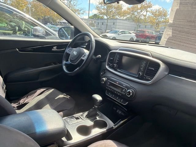 Used 2020 Grey Kia EX image 15