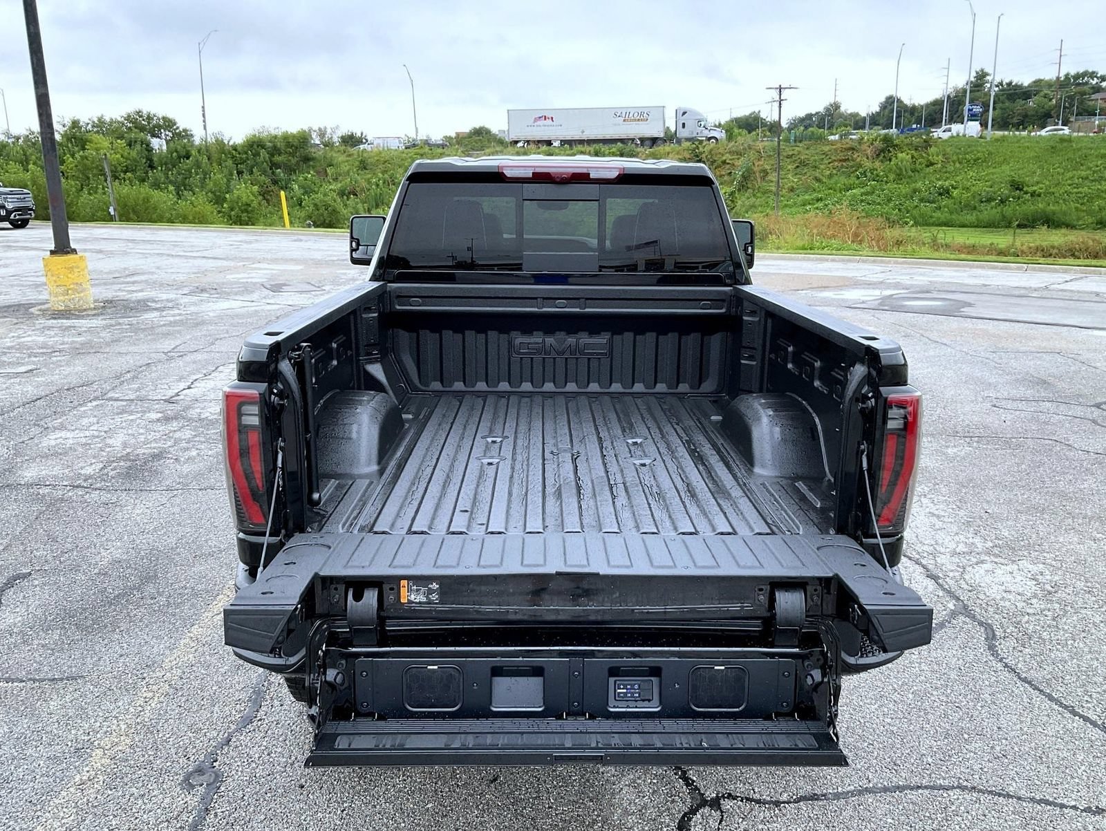 2026 GMC Sierra 2500HD AT4X - Photo 22