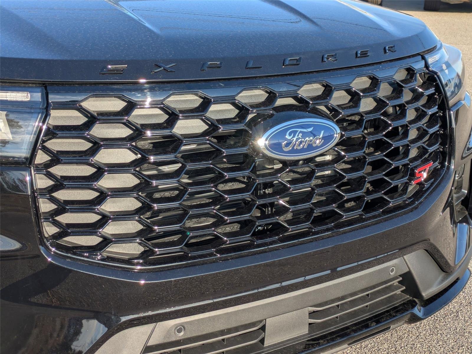 New 2026 Agate Black Metallic Ford ST image 46