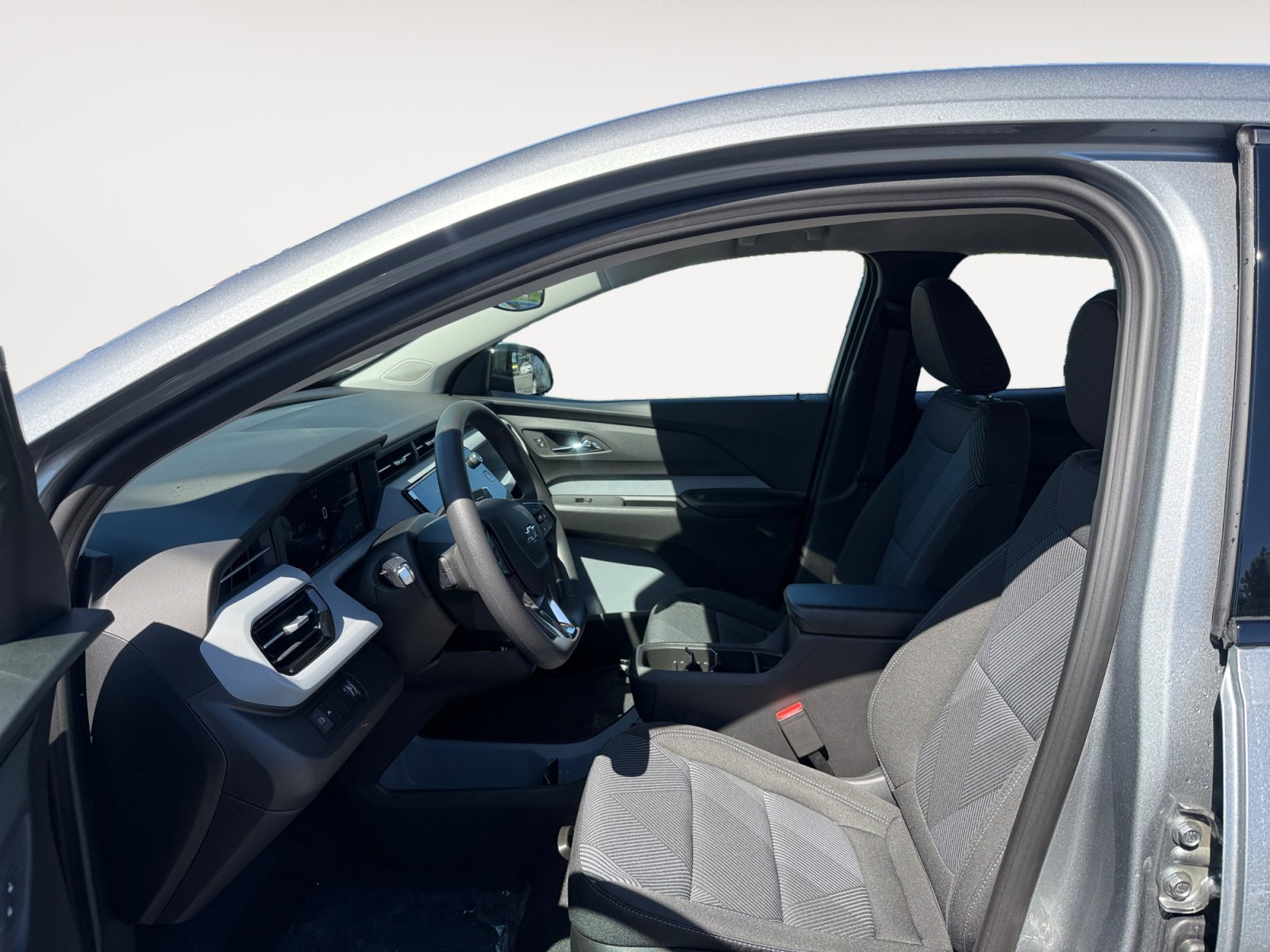 New 2027 Sterling Grey Metallic Chevrolet LT image 10