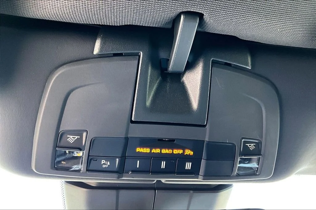 Used 2019 Black Porsche Turbo image 34