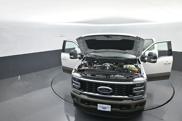 New 2026 Star White Metallic Tri-Coat Ford F-350® King Ranch® image 43