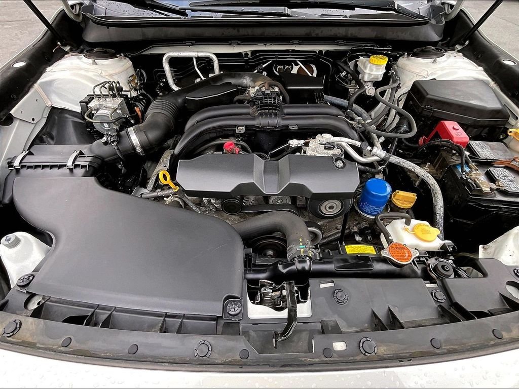 Used 2018 Crystal White Pearl Subaru 2.5i image 30