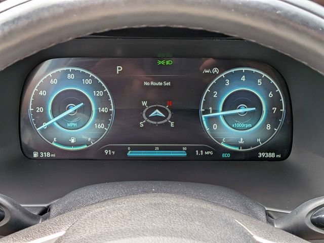 Used 2024 White Hyundai Calligraphy image 37