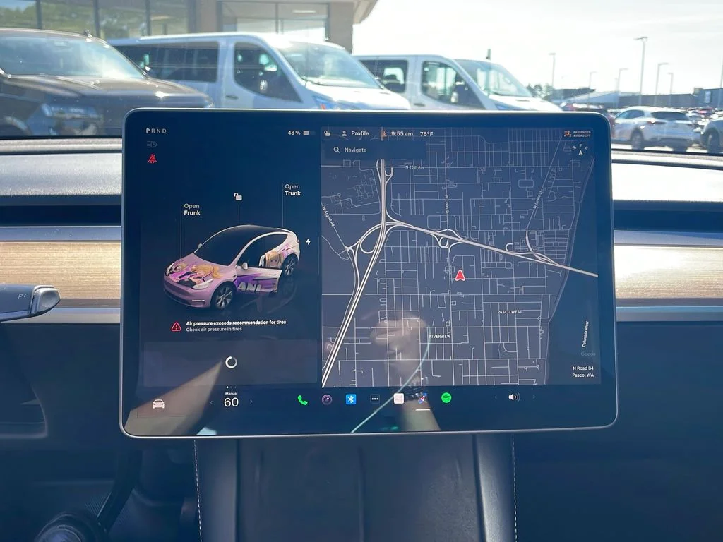 2022 Tesla Model Y Long Range - Photo 19