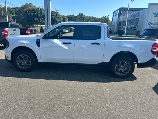 New 2026 Oxford White Ford XLT image 4
