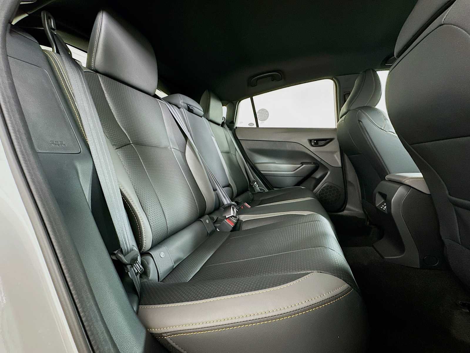 New 2026 CRYSTAL WHITE PEARL Subaru Wilderness image 23