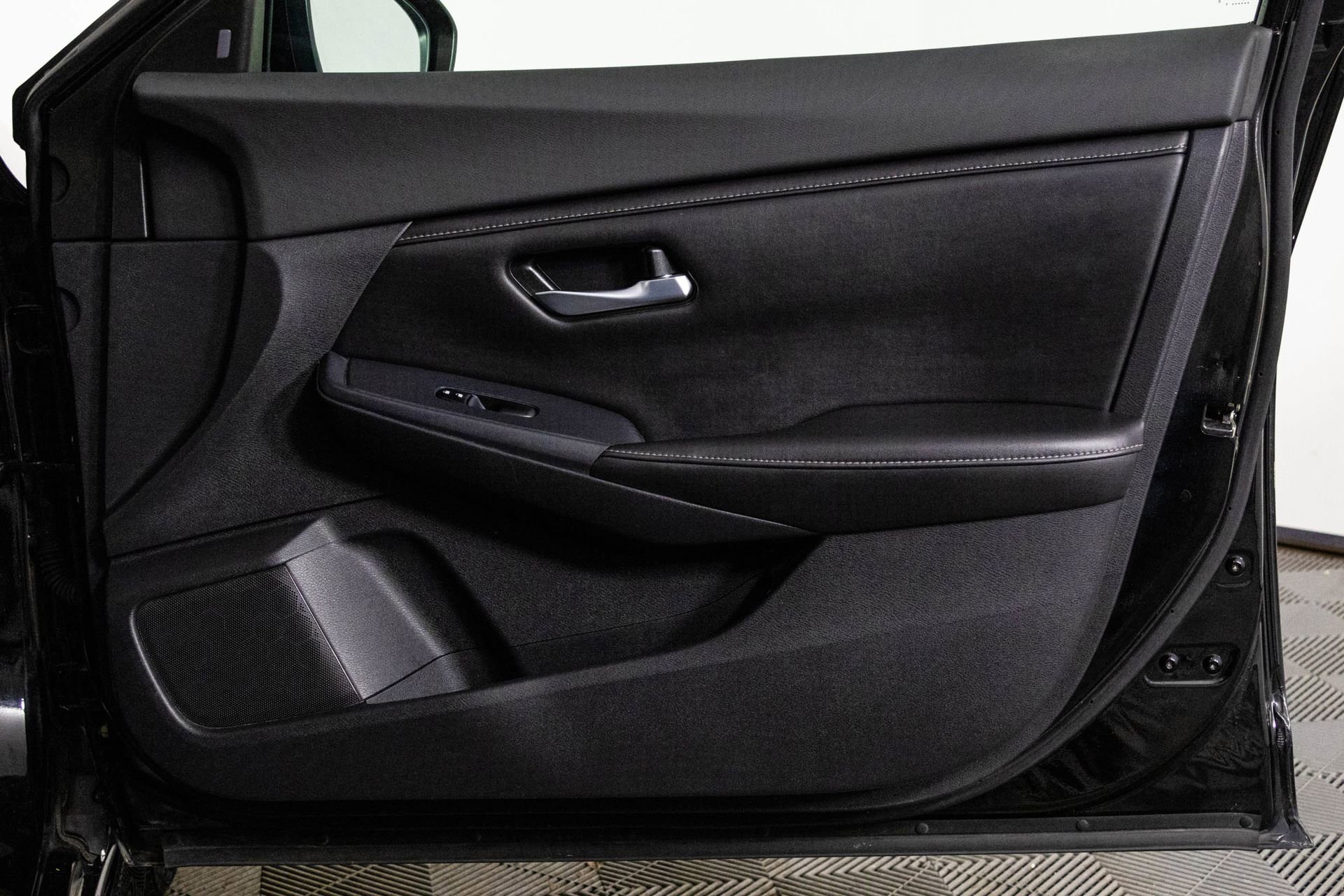 2021 NISSAN SENTRA - Image 36