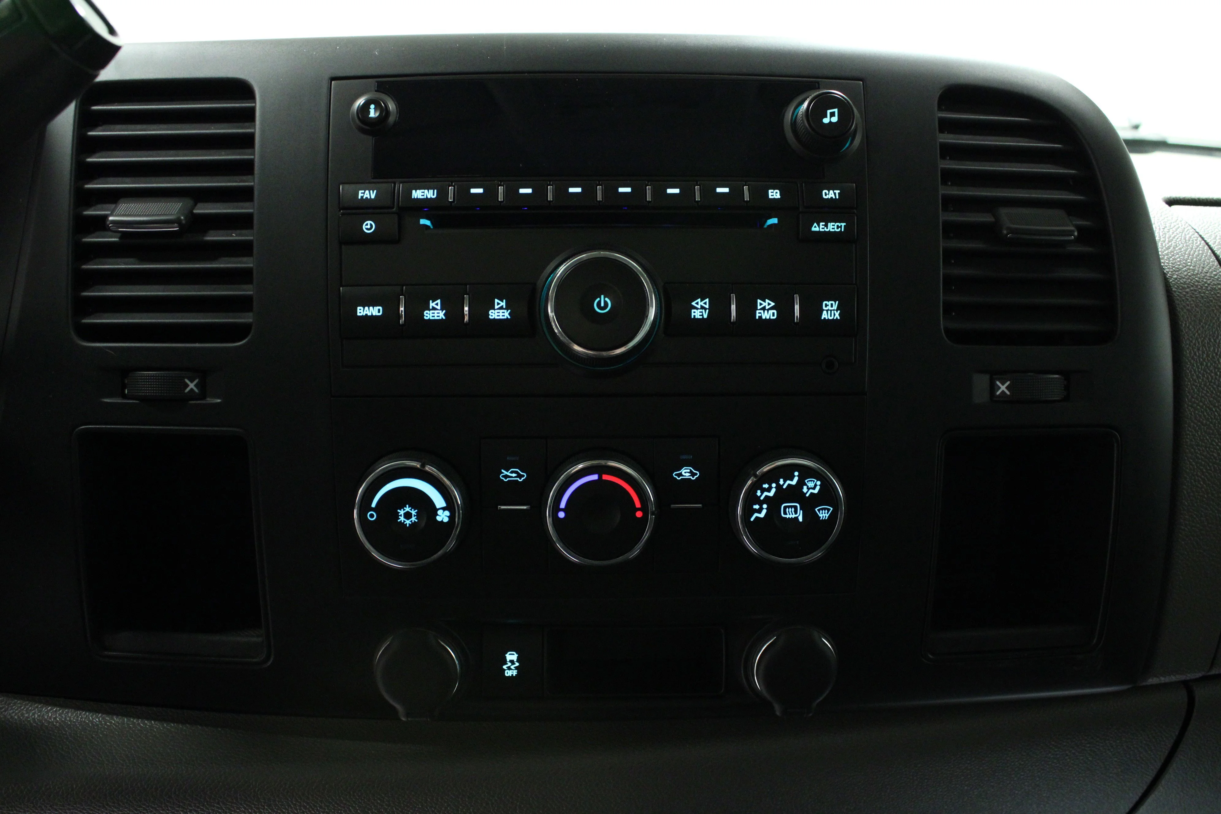 Used 2013 GRAYSTONE METALLIC Chevrolet Work Truck image 19