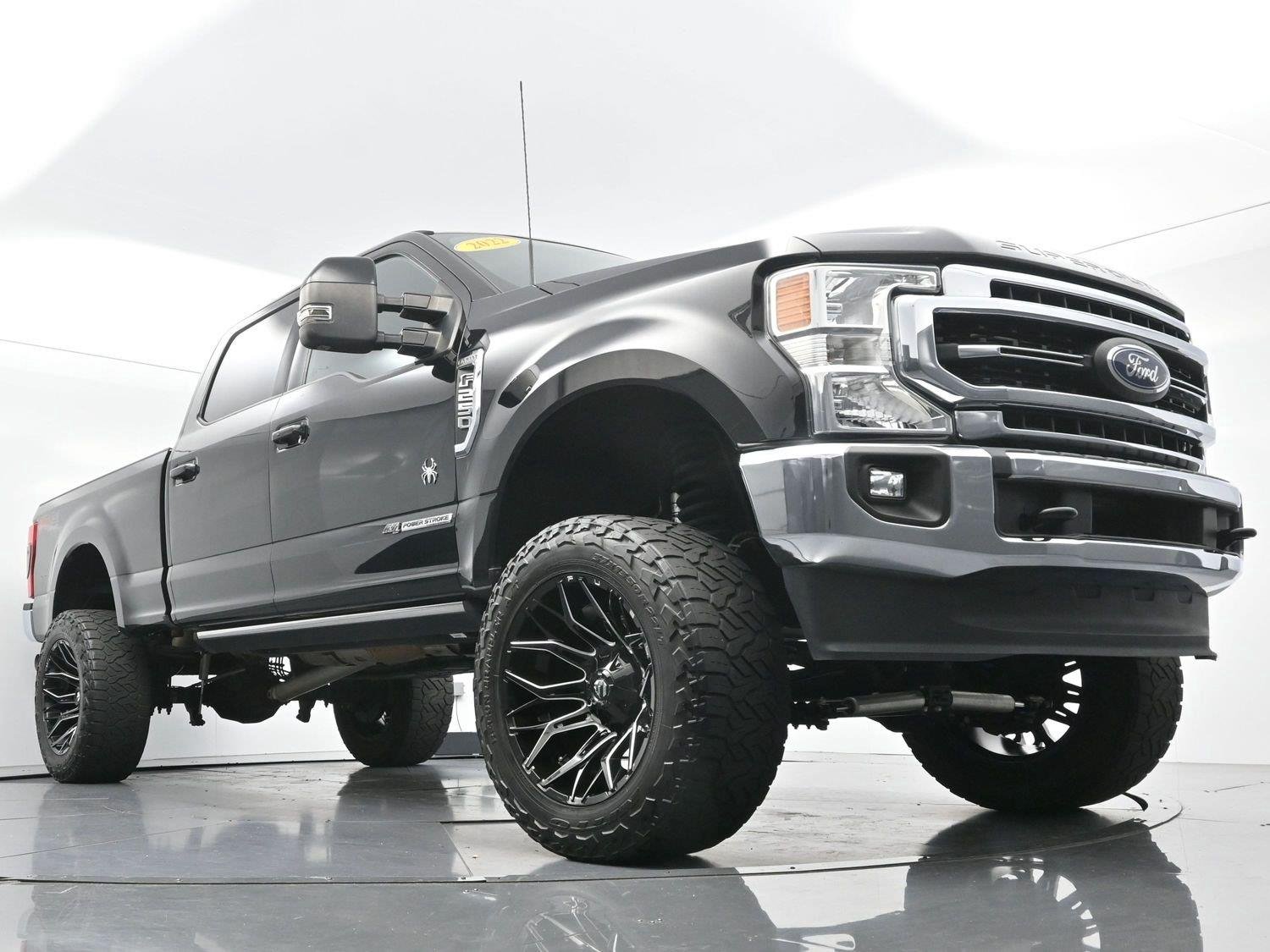 Used 2022 Agate Black Ford Lariat image 53
