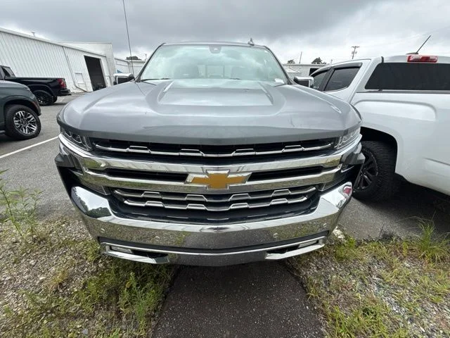 Used 2020 Gray Chevrolet LTZ image 13