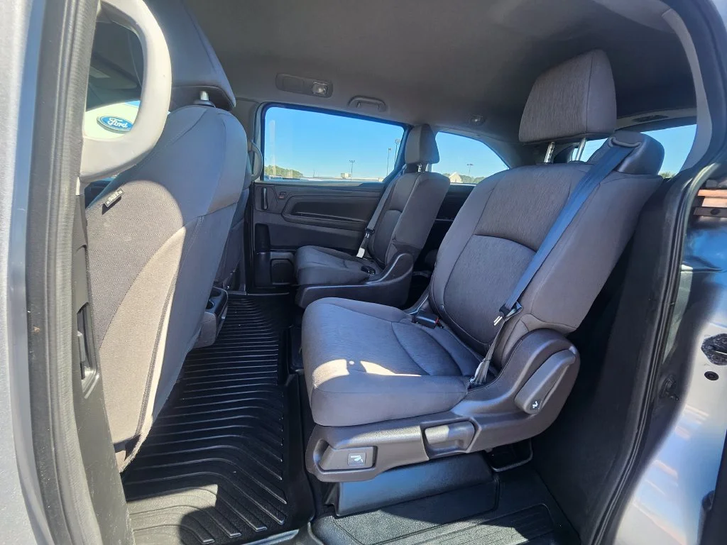 Certified Used 2019 Silver Honda LX image 11