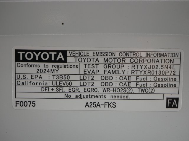 Used 2024 Ice Cap Toyota LE image 29