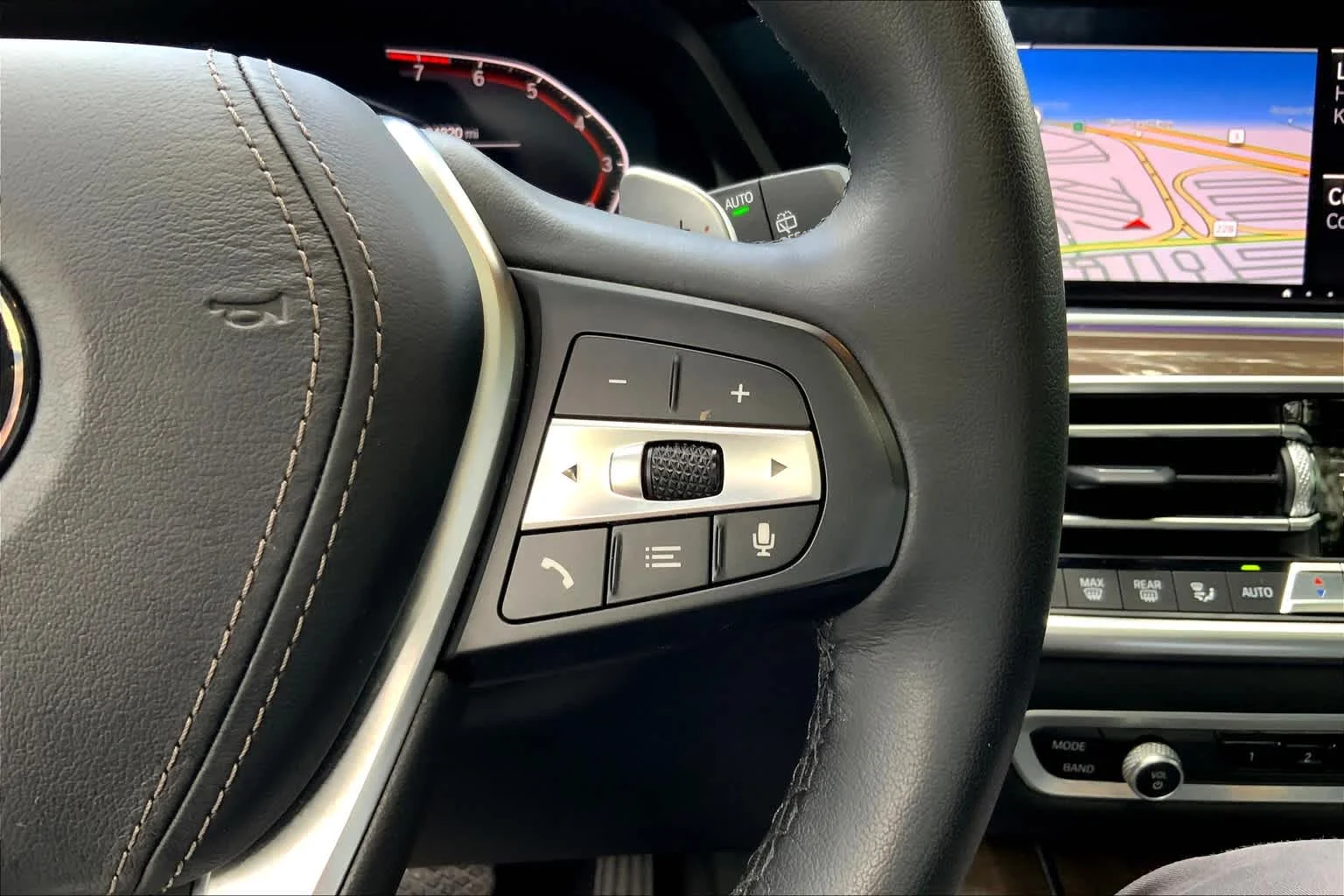 Used 2020 Alpine White BMW xDrive40i image 24