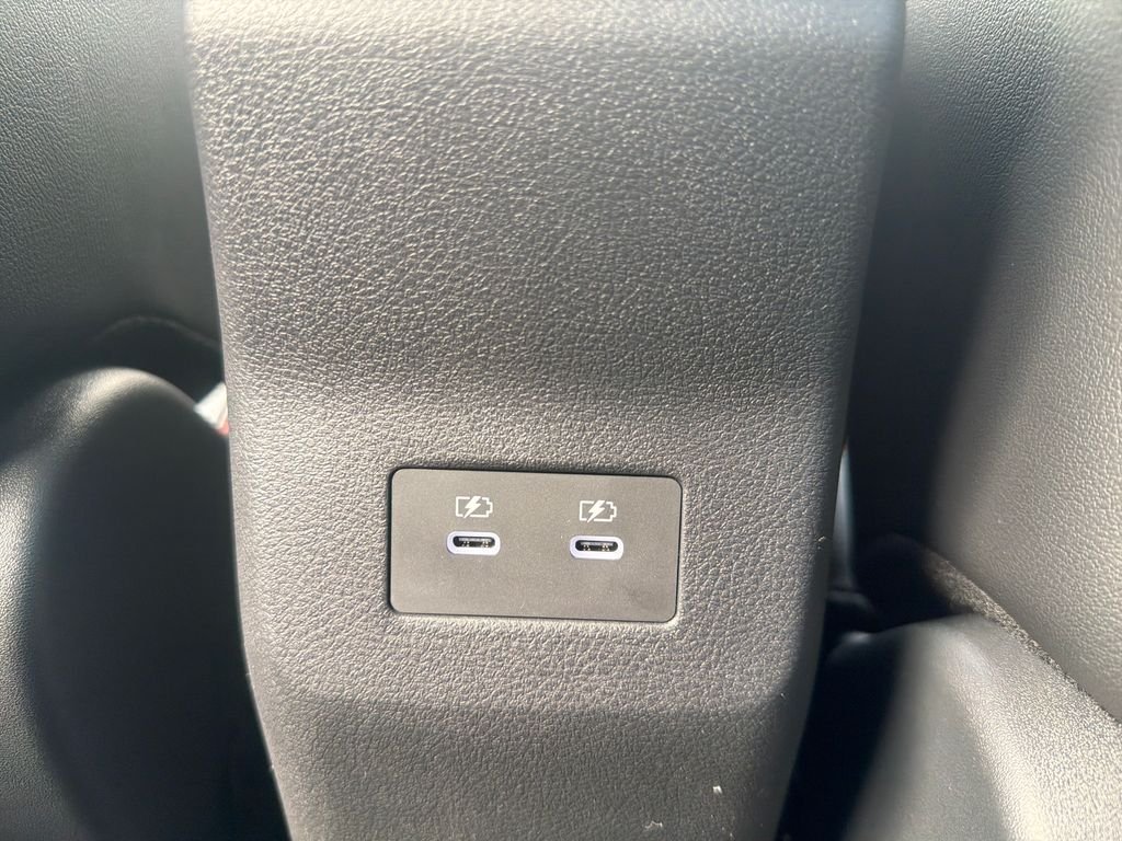 New 2026 Nissan Kicks SR 4D Sport Utility