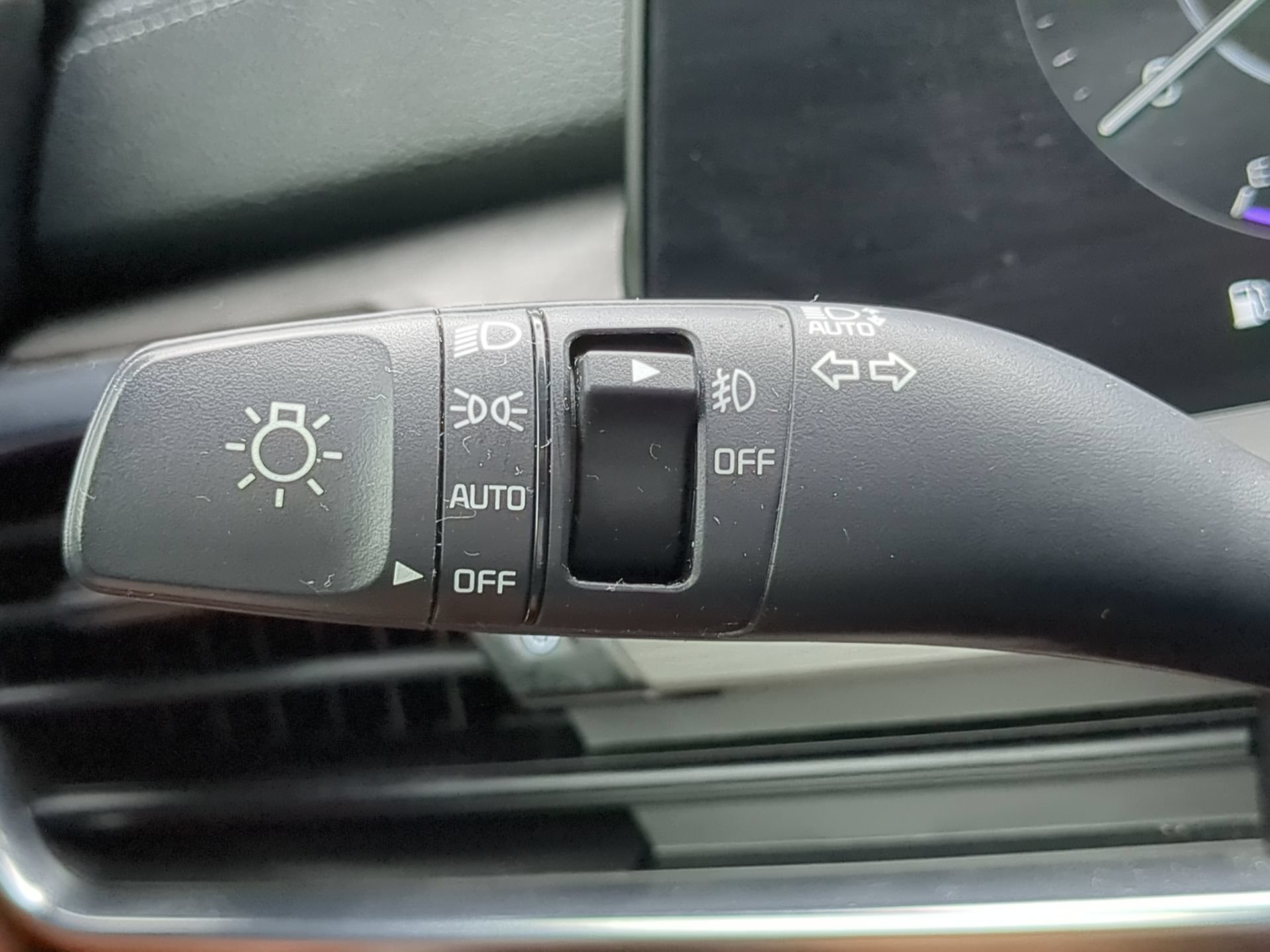 Used 2024 Wolf Gray Kia SX X-Line image 65