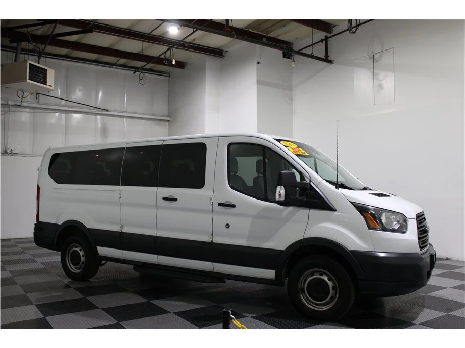 Used 2016 White Ford XL w/Low Roof w/60/40 Side Door Van 3D image 1