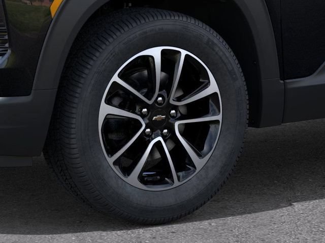 New 2026 Mosaic Black Metallic Chevrolet LT image 9