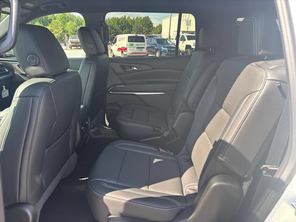 New 2026 Summit White Chevrolet LT image 11