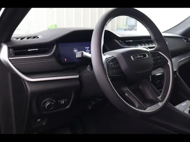Used 2025 Gray Jeep Laredo X image 12