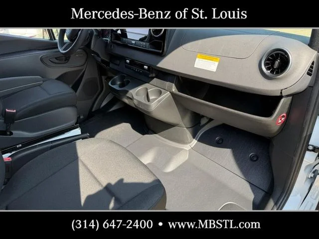New 2026 Arctic White Mercedes-Benz  image 7