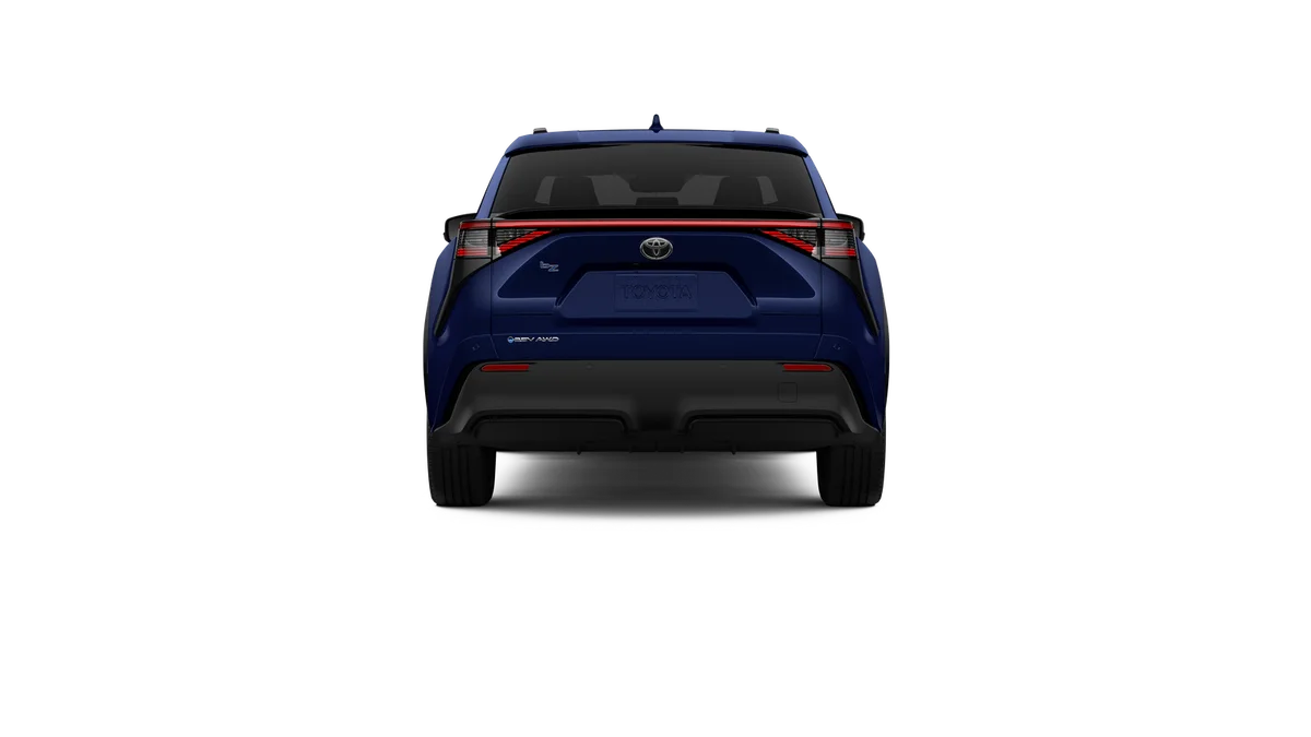 2026 Toyota bZ XLE - Photo 9