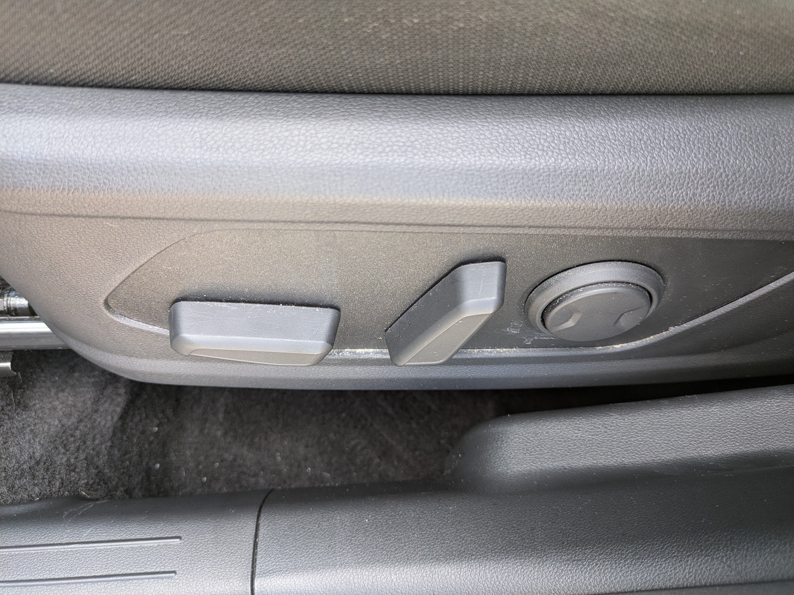 Certified Used 2024 Black Pearl Hyundai SEL image 19