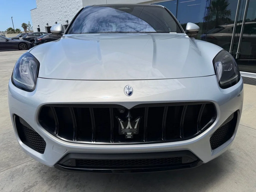 Used 2025 Bianco Astro Metallic Maserati Modena image 8