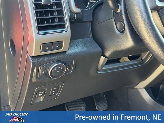 Used 2019 Ruby Red Metallic Tinted Clearcoat Ford XLT image 16