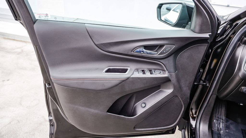 Used 2022 Black Metallic Chevrolet RS image 24