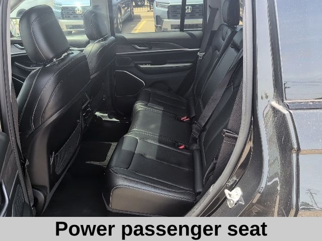 Used 2024 Brown Jeep 4xe image 13