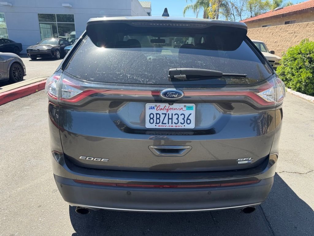 Used 2018 Gray Ford SEL image 8
