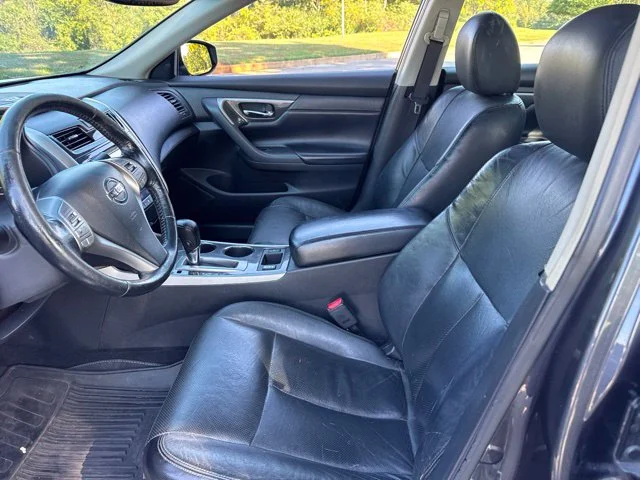 Used 2013 Gray Nissan 2.5 SL image 16