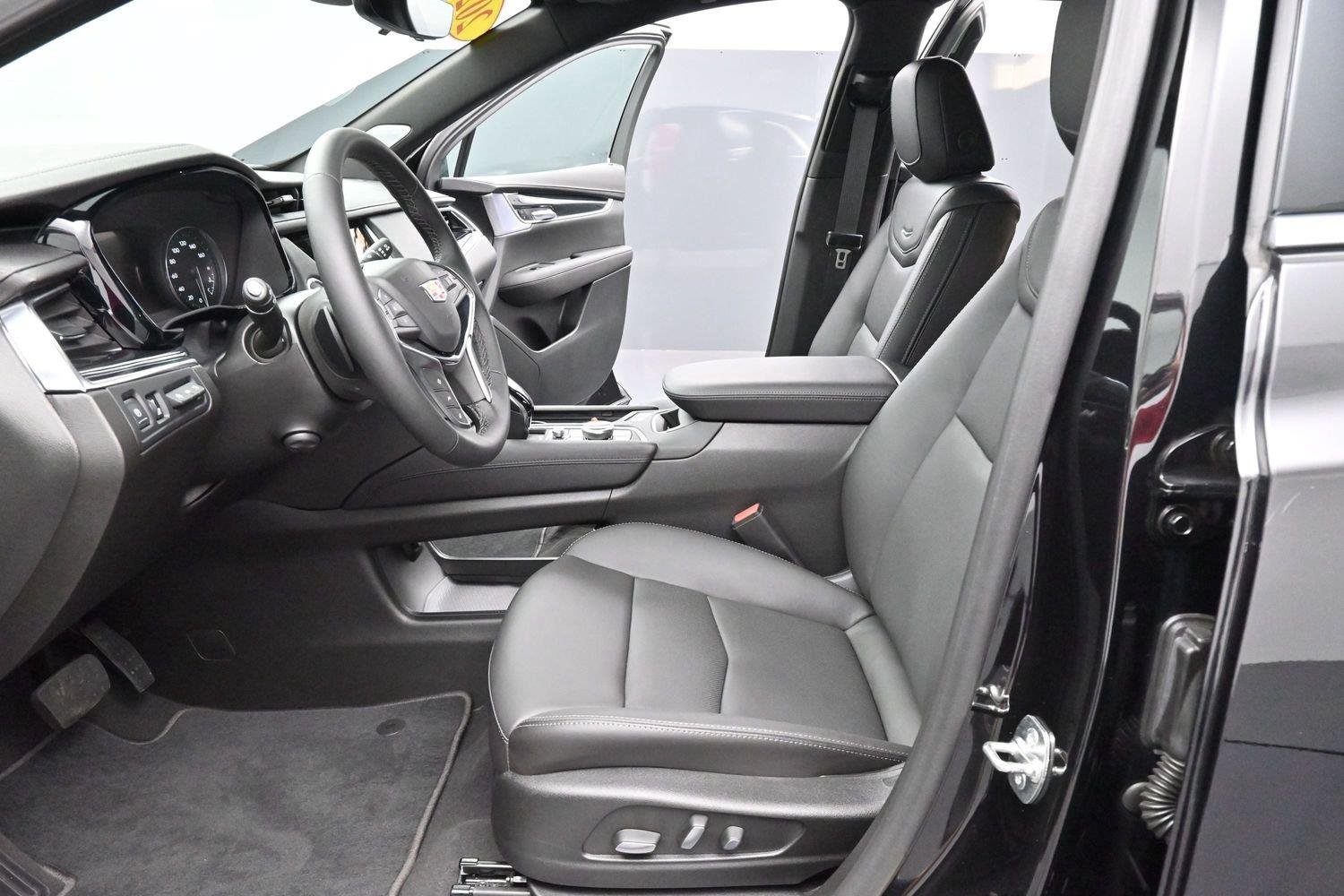Used 2026 Stellar Black Metallic Cadillac Premium Luxury image 14