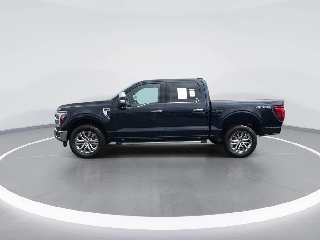 Used 2025 Blue Ford Lariat image 5