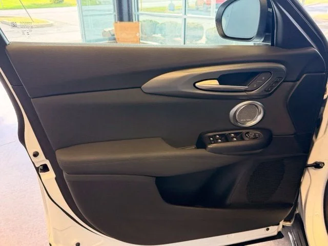 Used 2024 Alfa White Alfa Romeo Ti image 13