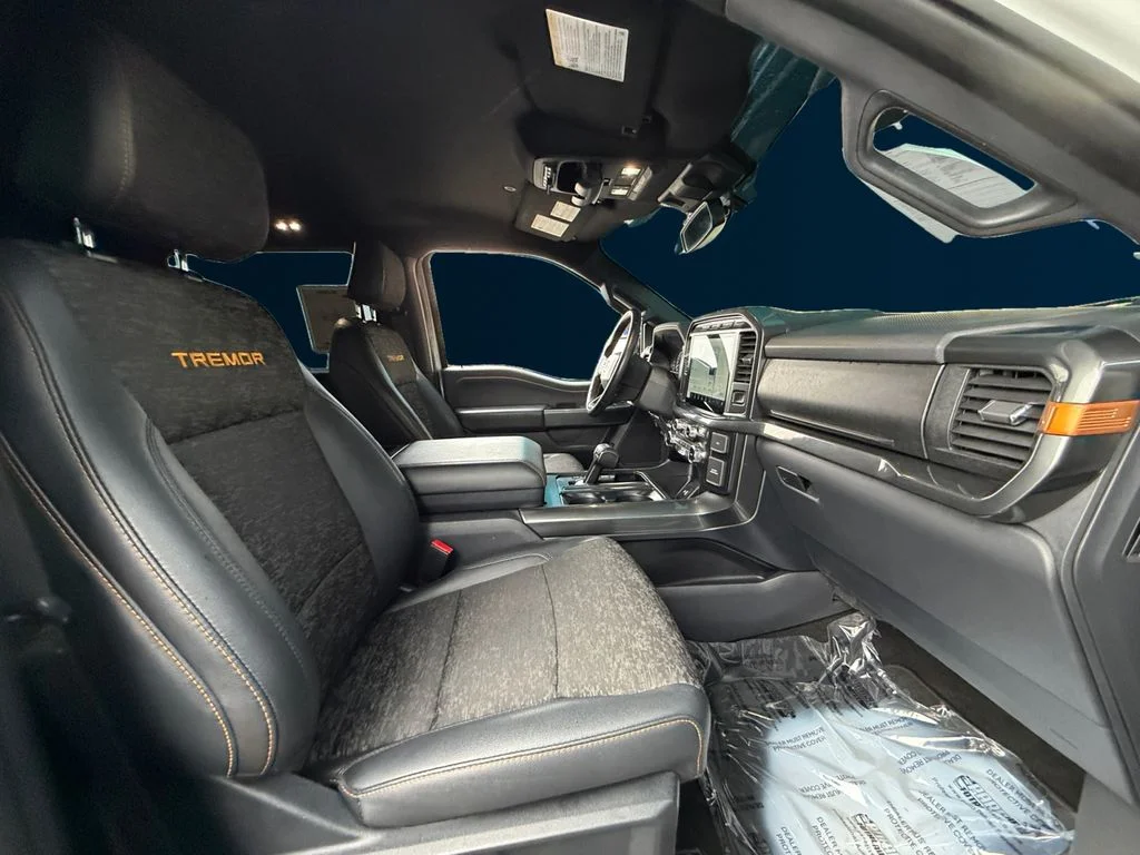 Used 2023 White Ford Tremor image 17