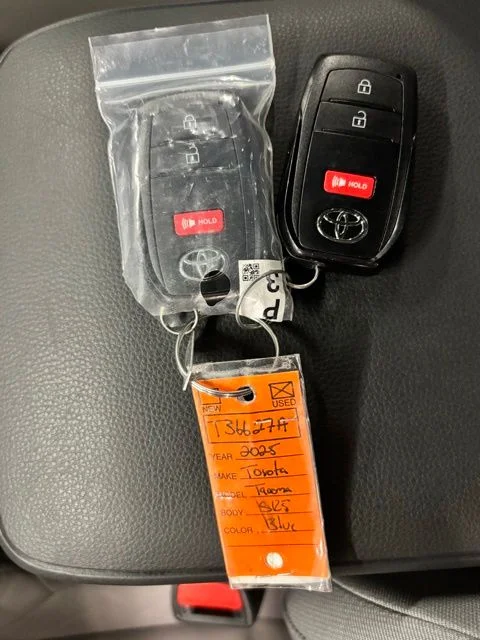Used 2025 Blue Toyota SR5 image 25