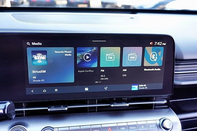 Used 2026 Gray Hyundai SEL Sport image 24