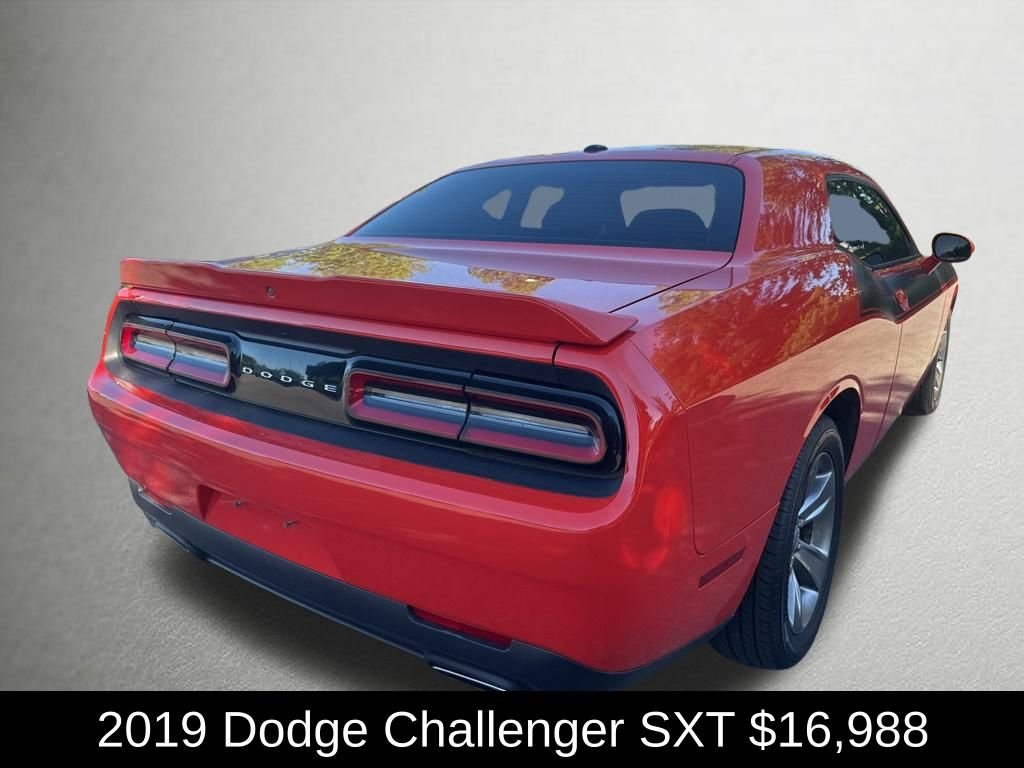 Used 2019 Go Mango! Dodge SXT image 3